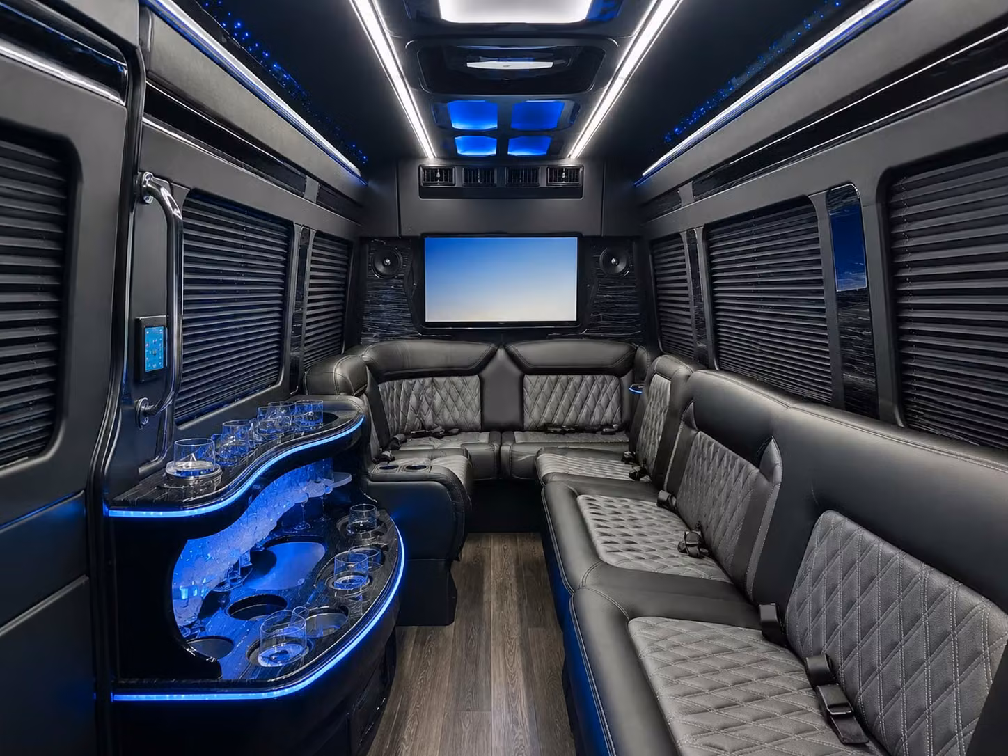 bus rental options for pomona trips