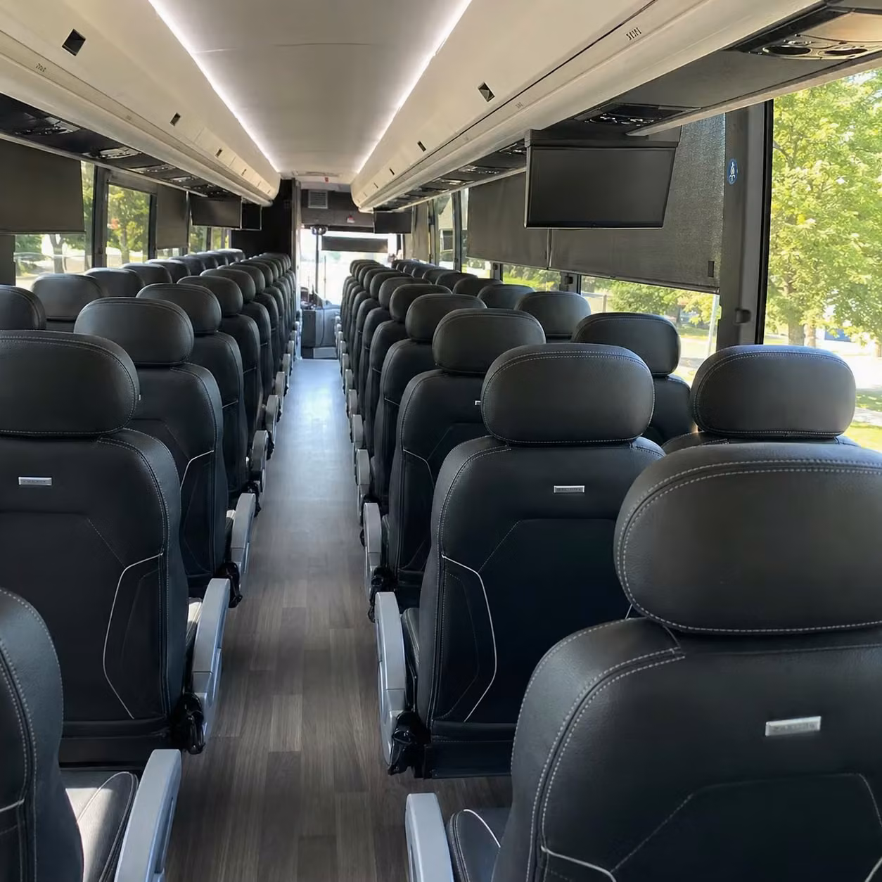 charter bus rentals for large concert groups in pomona