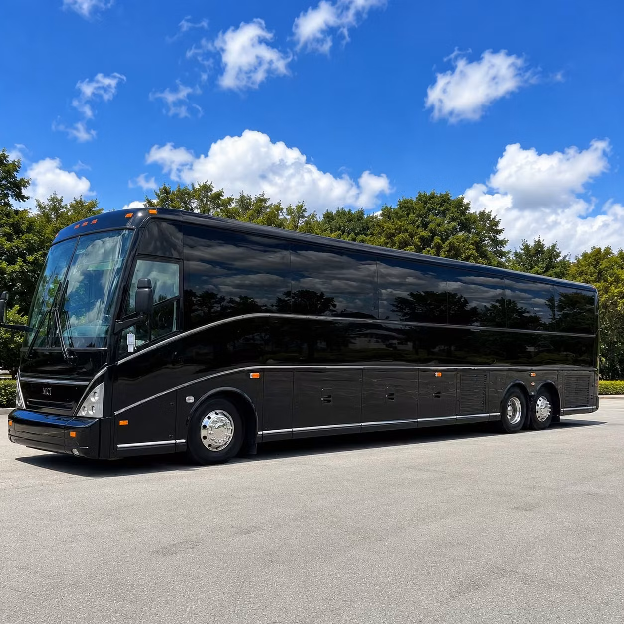 convention and conference shuttle bus rentals in pomona california