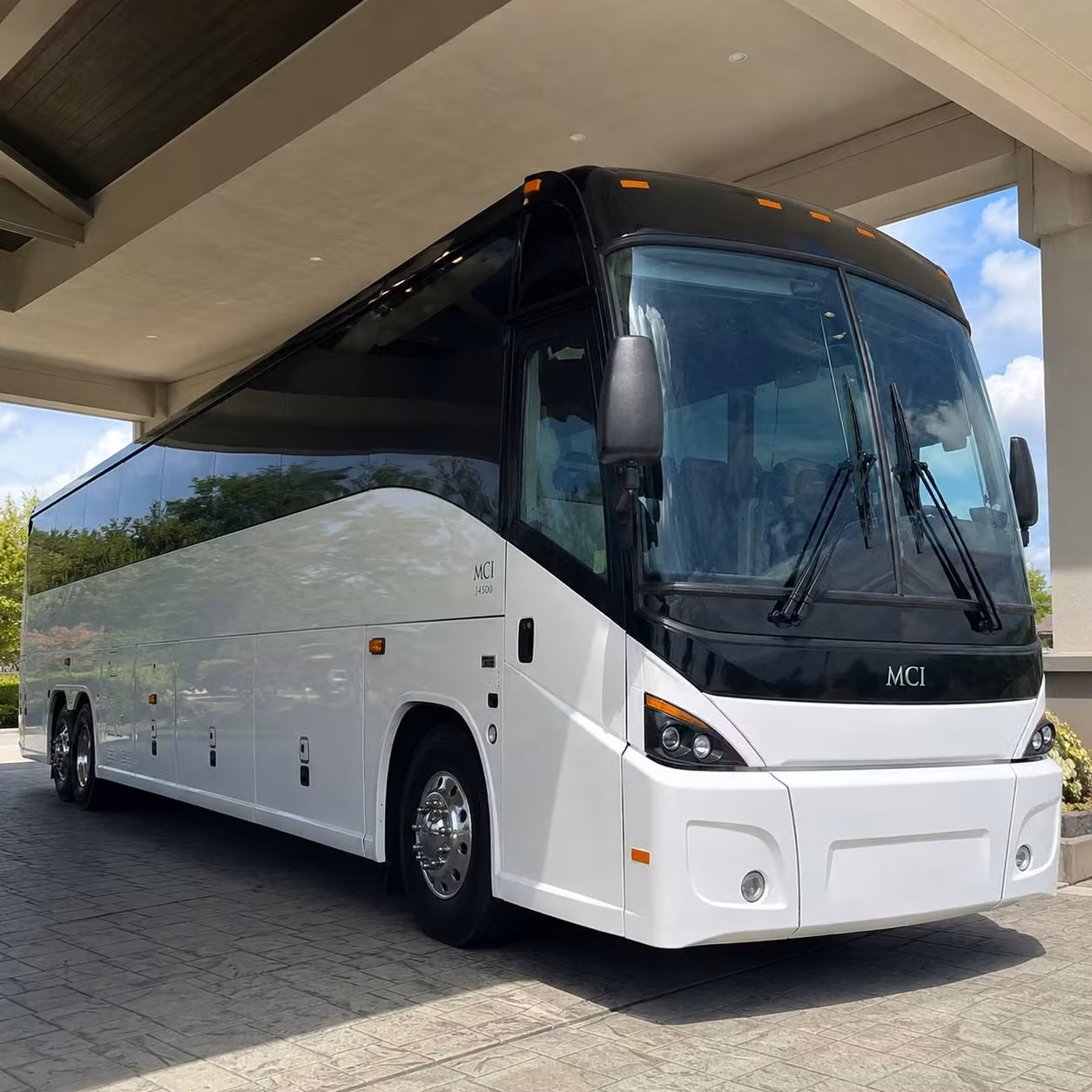 getting your pomona employees to corporate events and off site training has never been easier